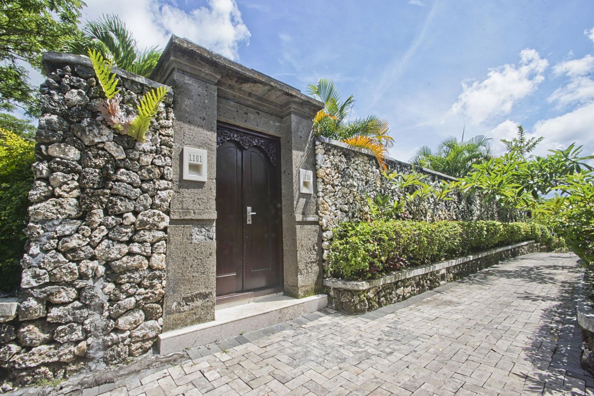 Hillstone Villas Resort Bali Ungasan  Exterior photo